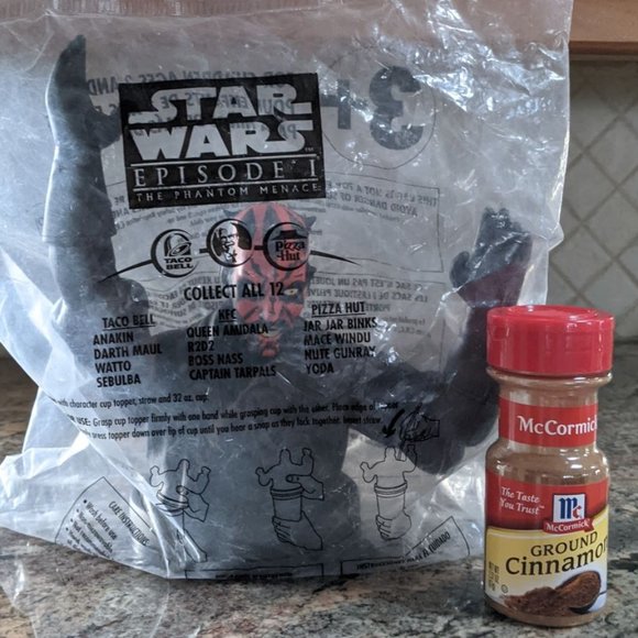 COPY - NIB VTG 1999 Star Wars Ep. 1 Darth Maul Cu… - Picture 2 of 7